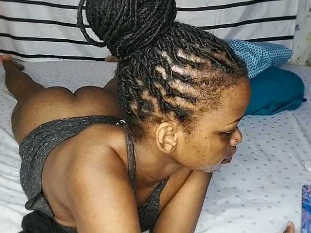 petittegoddess254