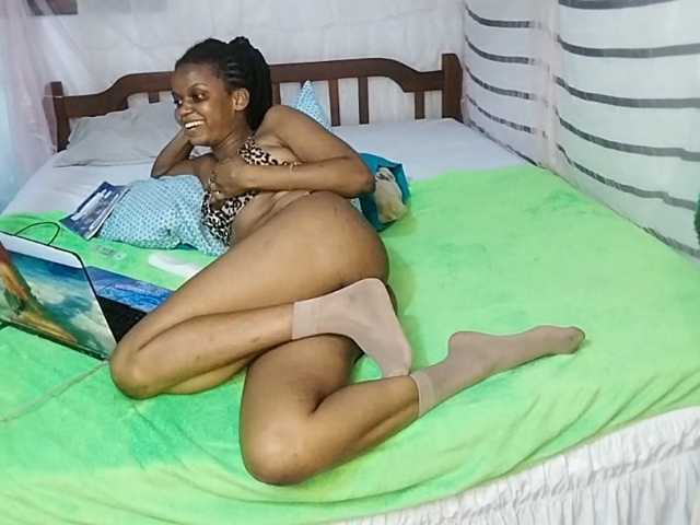 petittegoddess254
