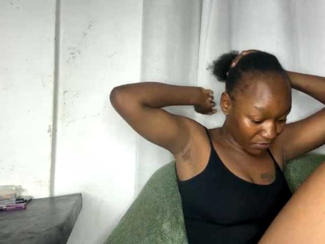 Petittegoddess254