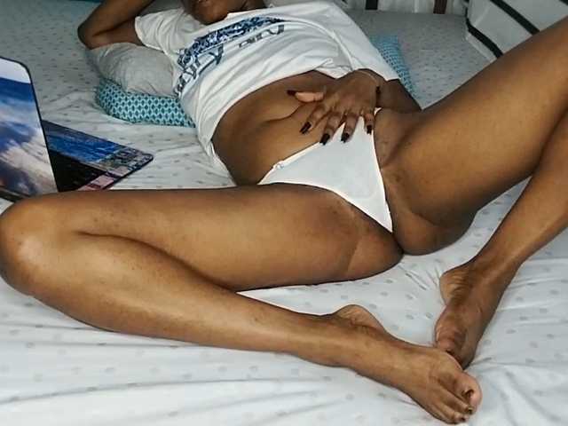 petittegoddess254 live cam preview