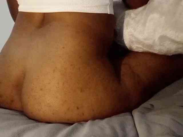 petittegoddess254 webcam