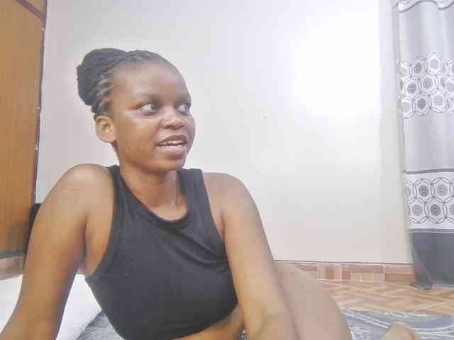 petittegoddess254 webcam