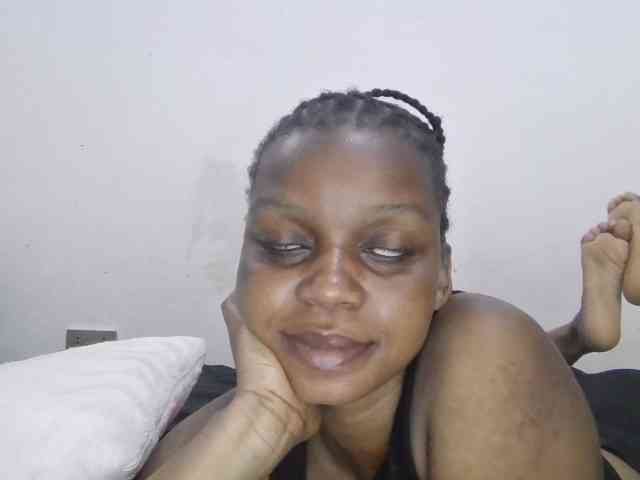 petittegoddess254 webcam