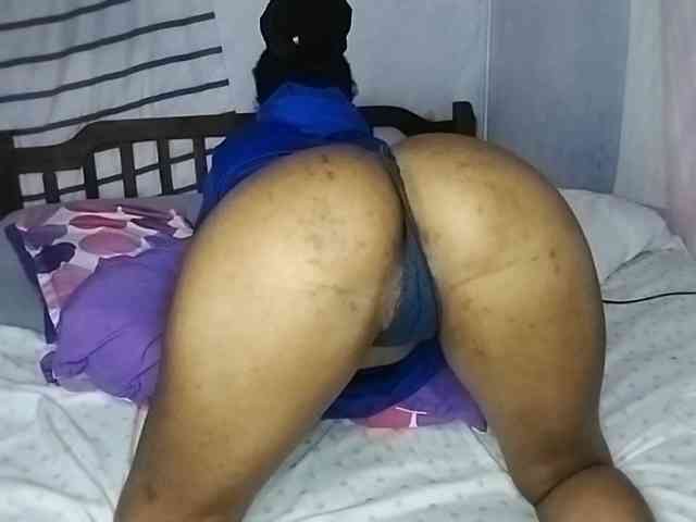petittegoddess254 webcam
