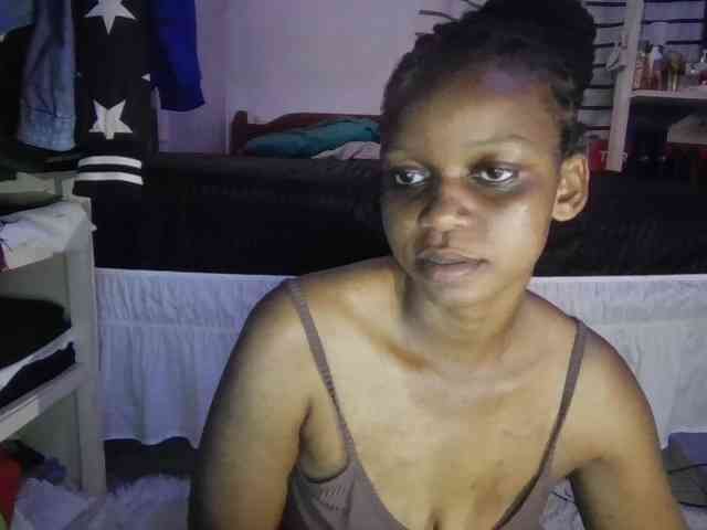 petittegoddess254 webcam