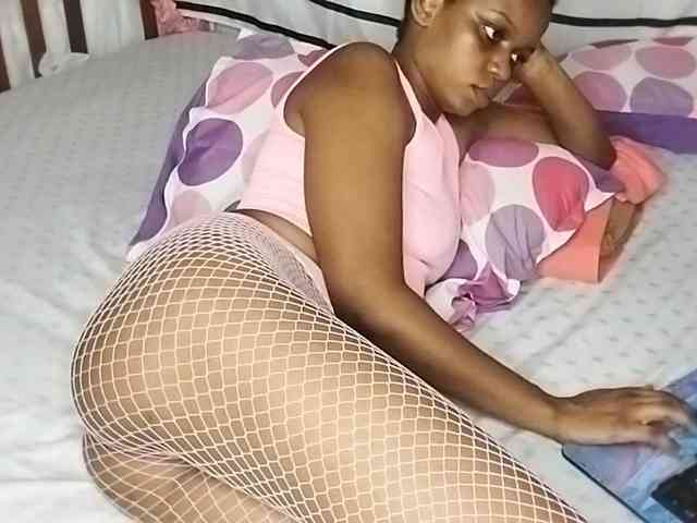petittegoddess254