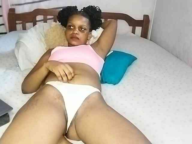 petittegoddess254 webcam