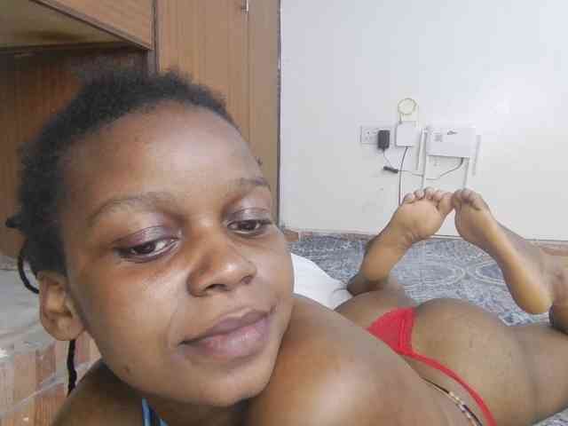 petittegoddess254 webcam