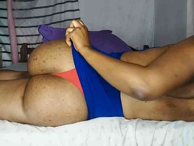 petittegoddess254 webcam