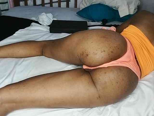 petittegoddess254 webcam