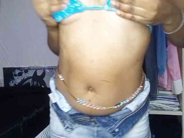 petittegoddess254 webcam