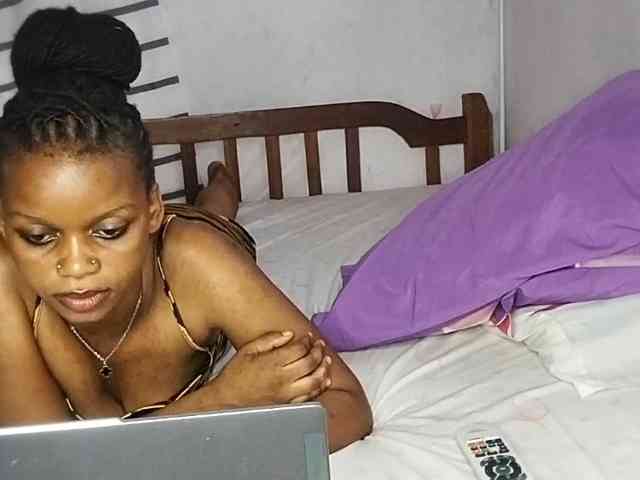 petittegoddess254