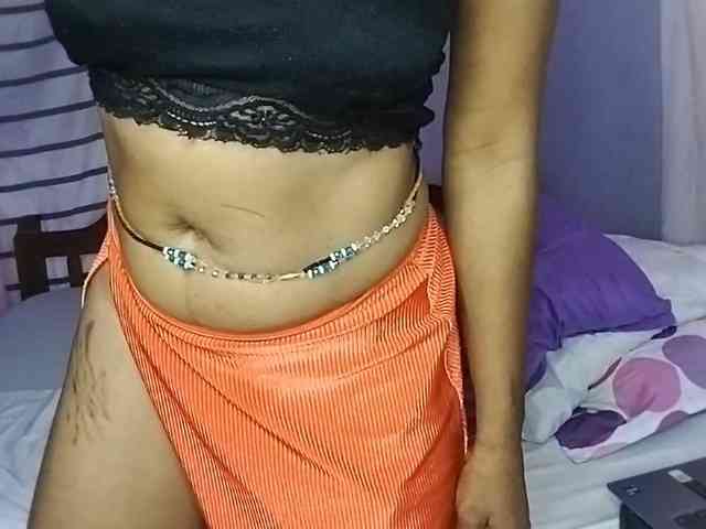 petittegoddess254 webcam