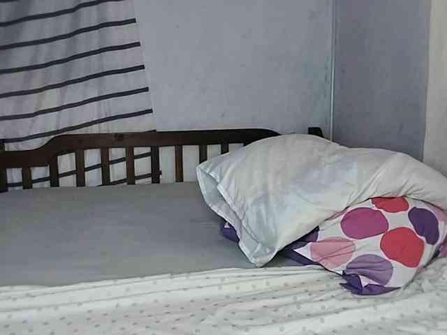 petittegoddess254 webcam