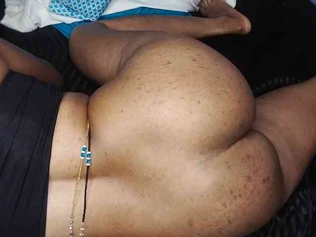 petittegoddess254 webcam