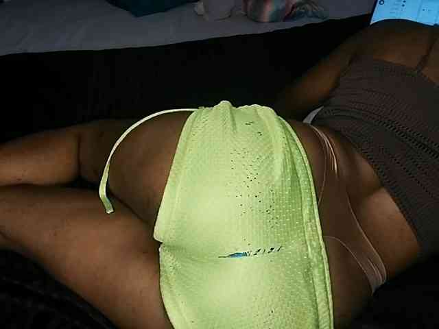 petittegoddess254 webcam