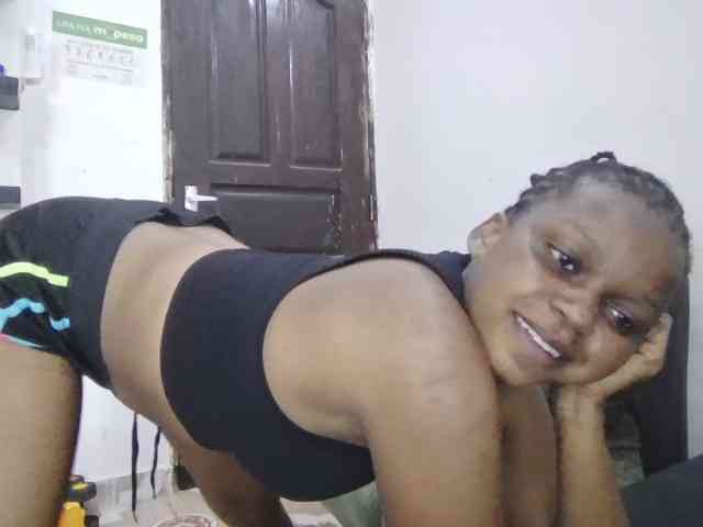 petittegoddess254 webcam
