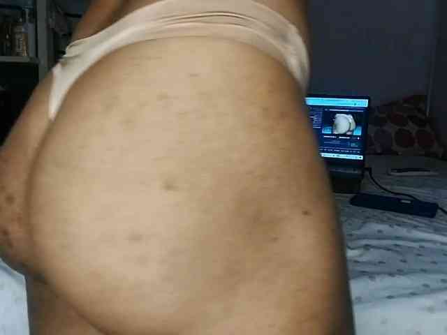 petittegoddess254 webcam