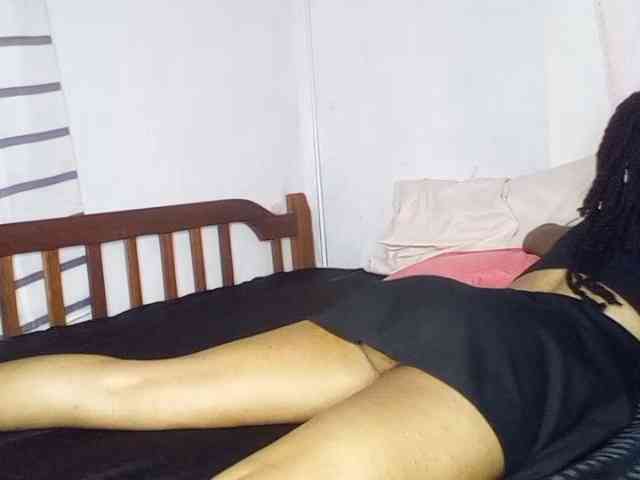 petittegoddess254 webcam