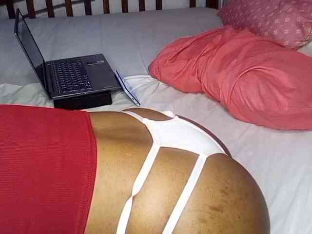 petittegoddess254 webcam