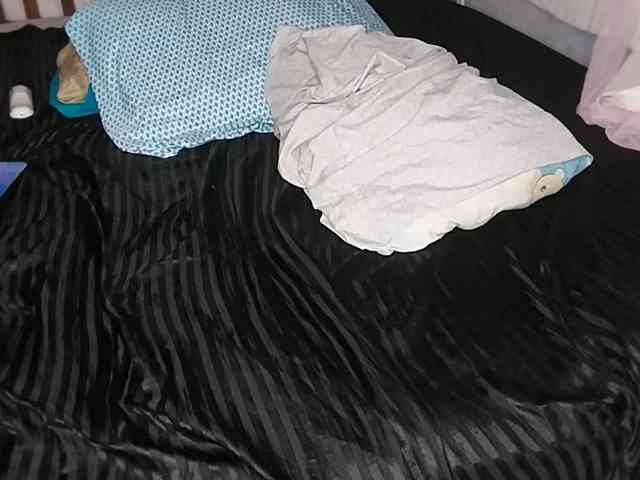 petittegoddess254 webcam