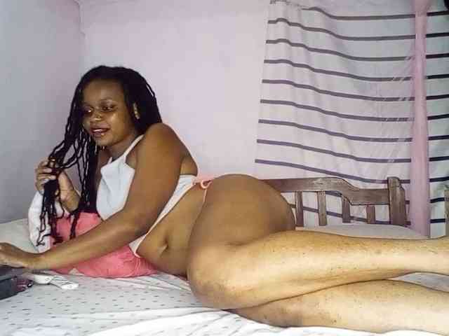 petittegoddess254 webcam