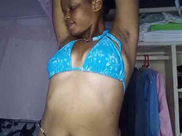 petittegoddess254 webcam