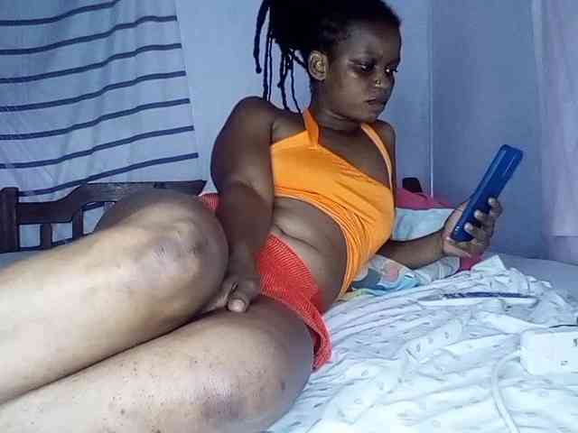 petittegoddess254 webcam