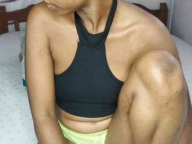 petittegoddess254 webcam