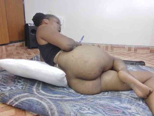 petittegoddess254 webcam