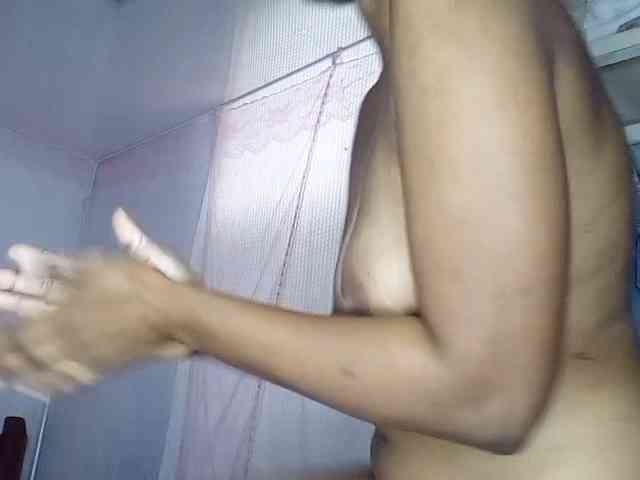 petittegoddess254 webcam