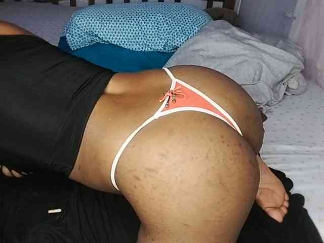 petittegoddess254 webcam