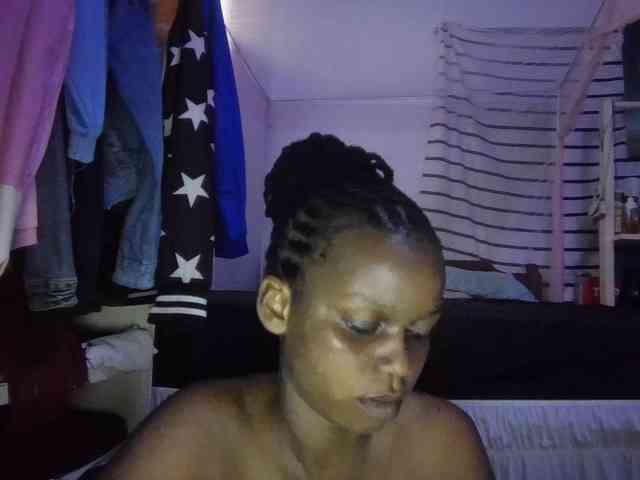petittegoddess254 webcam