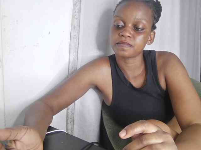 petittegoddess254 webcam