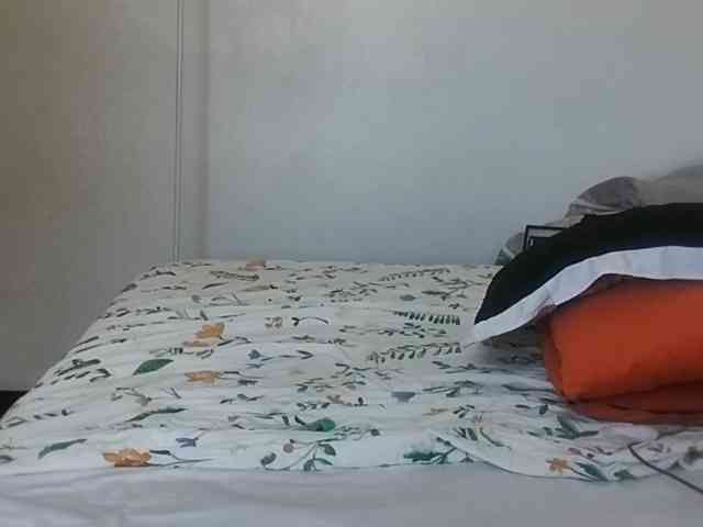 petittegoddess254 webcam