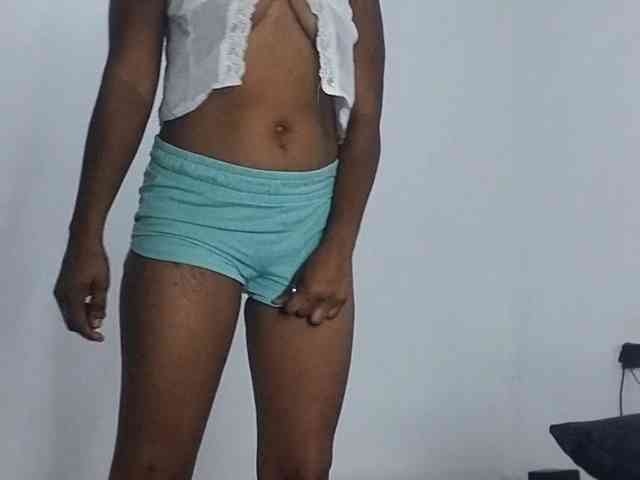 petittegoddess254 webcam
