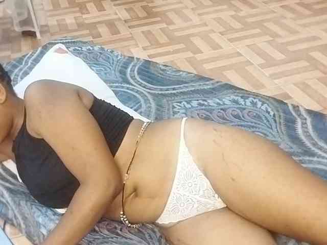petittegoddess254 webcam