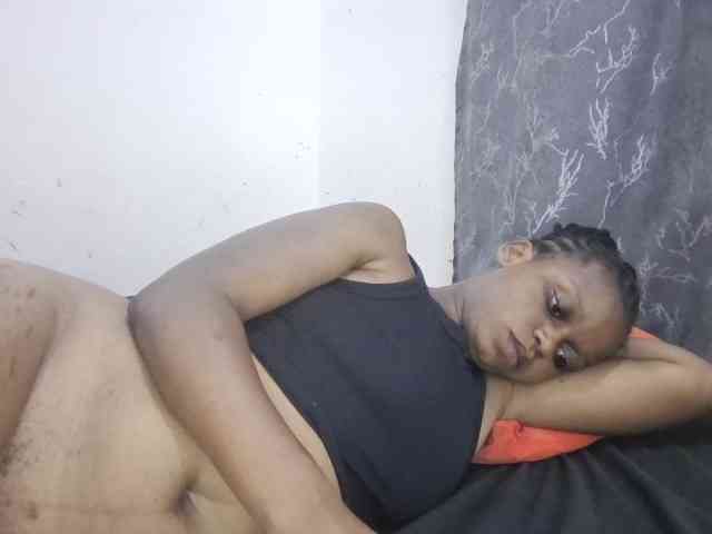 petittegoddess254 webcam