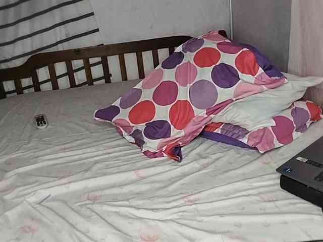 petittegoddess254 webcam