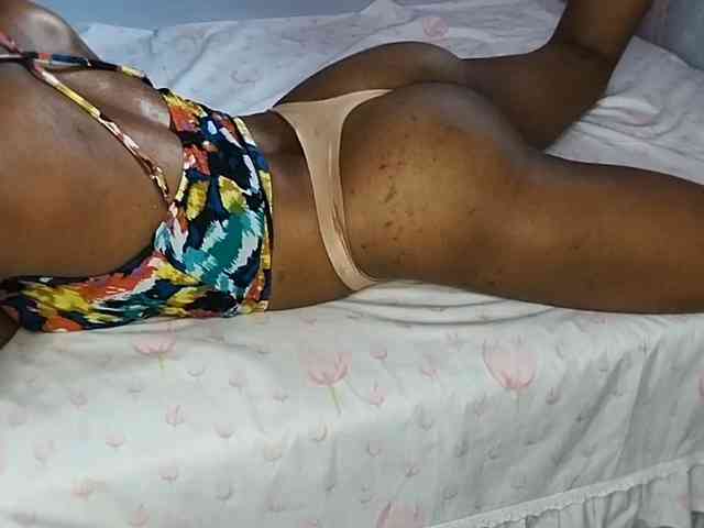 petittegoddess254 webcam
