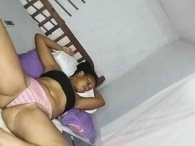 petittegoddess254 webcam