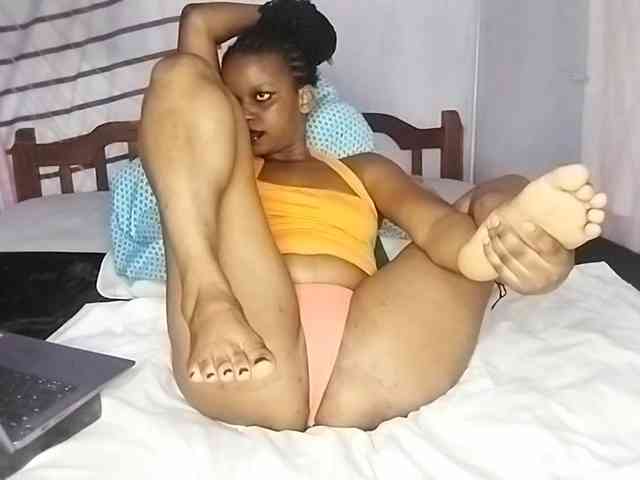 petittegoddess254 webcam
