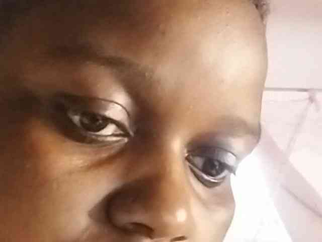 petittegoddess254 webcam