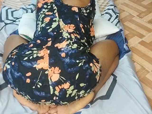 petittegoddess254 webcam