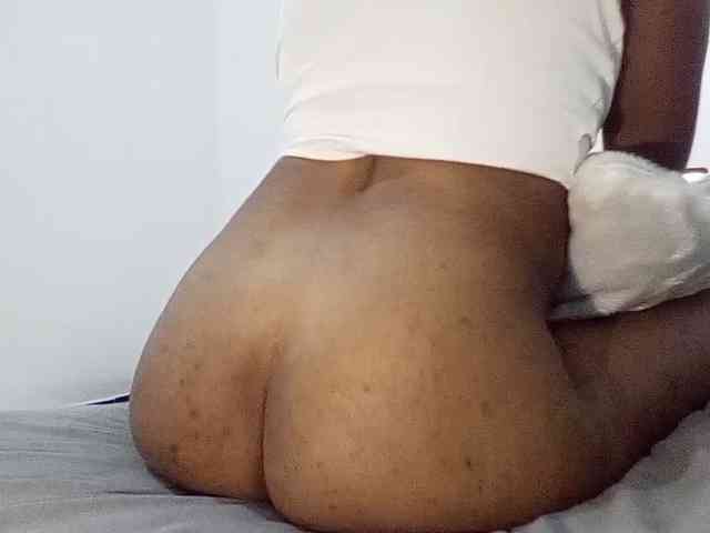 petittegoddess254 webcam
