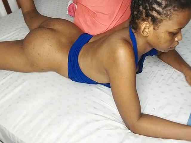 petittegoddess254