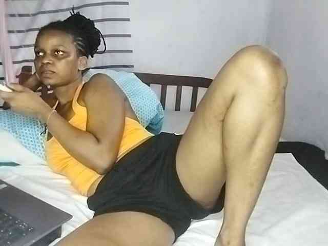petittegoddess254 webcam