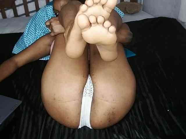 petittegoddess254 webcam
