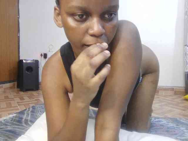 petittegoddess254 webcam