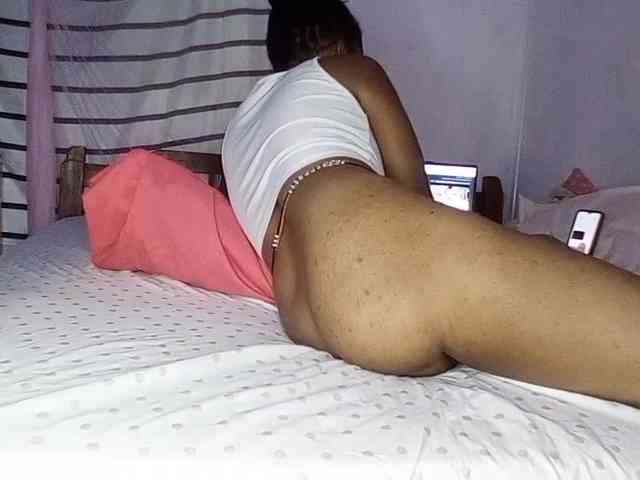 petittegoddess254 petittegoddess254